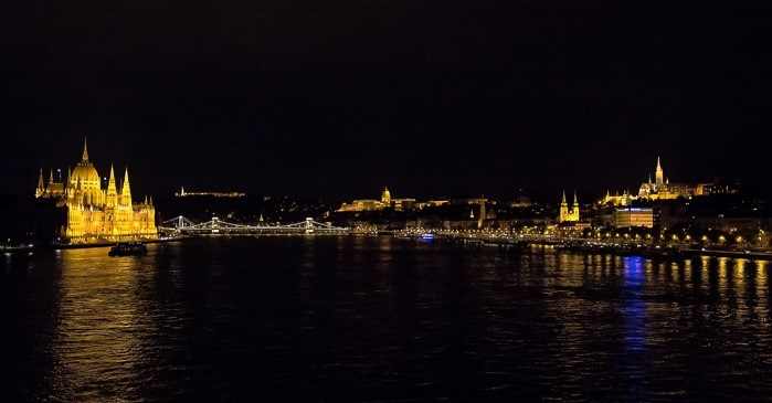 Danube - Gece