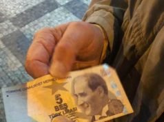 Prag ve Atatürk Prag'ta Türk Lirası